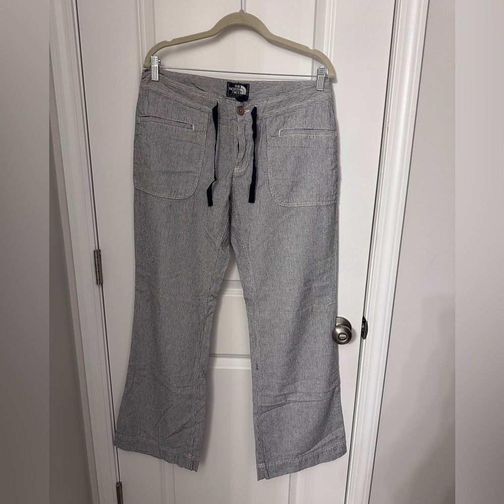 The North Face Women’s Wide Leg Linen Pants, White & Navy Striped, sz 10